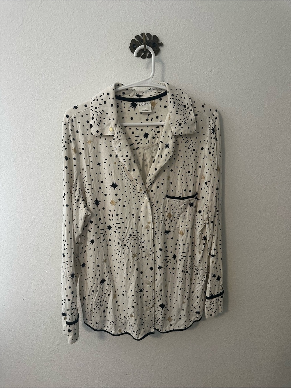 Soda Intimates Star Print Button-Up Pajama Top — Cream & Black